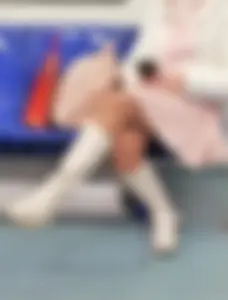 Milf's Crossed Legs in Boots Subway Train Creepshot