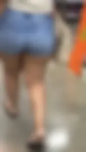 Two different Latinas in jeans (OC)