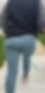 VTL curvy ass in teal leggings (Part 2)