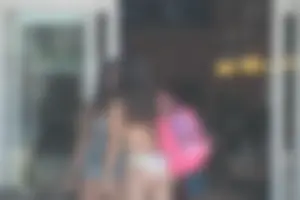 Even more hot and sexy bikini babes in Florida