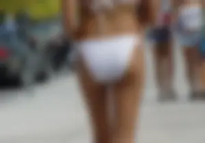 Bikini girls