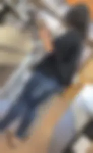 Chunky milf ass creeped in jeans shopping