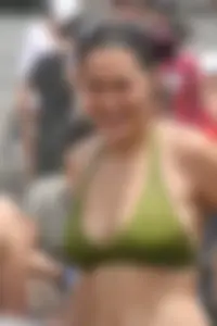 Boryeong Mud Fest 2008 girls mostly in bikinis