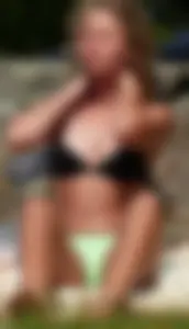 Bikini girls