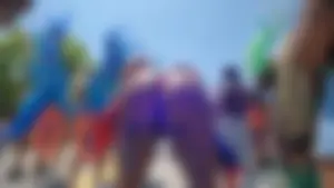 Hypnotizing Haitian Bounces Her Phat Pinballs