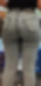 (First post, second try) Perfect ass in tight jeans