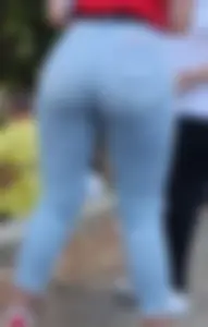 Z Very Tight Jeans girl