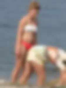 Bikini girls