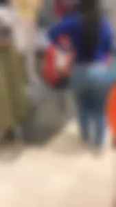 Chubby Booty and Legs in Tight Jeans Store Creepshots