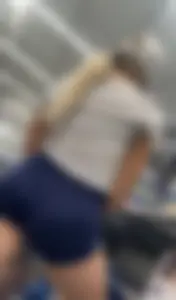 Battle Of The Blondes pt.1 (red vs blue)