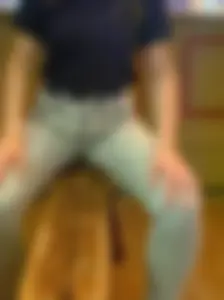 Girl in Tight Jeans With Sexy Legs And Butt at a Museum Creepshots Gallery