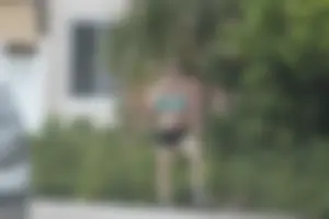 Candid Florida beach and bikini girls