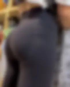 Hot butts in tights and leggings