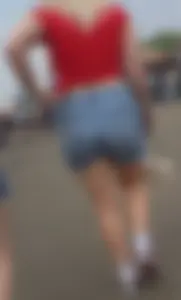 Blonde Pawg filling in her Jean Shorts +VID