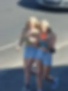 Two fit blondes