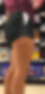 Skinny supermarket candid teen in shorts creepshots