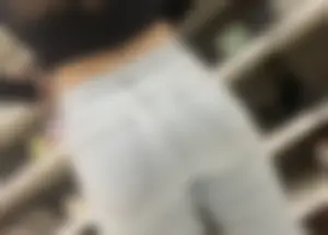 RE: Nice asian booty jeans closeup🍑