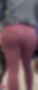 Nice bubble booty chic‼️