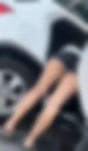 Latina Car wash ass