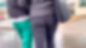 College girl with a very noticeable vpl in leggings
