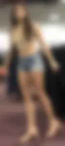 Thrift thot checking herself out in the giant mirror