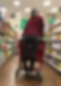 Target girl shopping in grey leggings with a nice ass and vpl