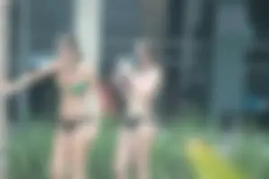 Sexy Florida beach bikini girls