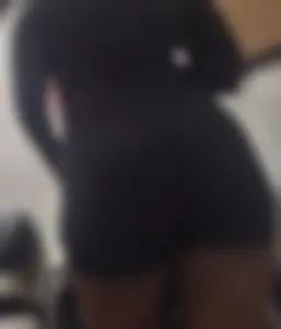 Thicc black girl