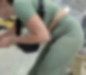 The Green Meanie (Closeups)