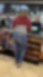 2 Milf booties @ 7/11