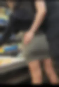 Ebony in tight short dress twerking on BF