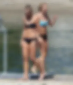 Bikini girls