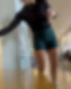 Cute babe with the Bubble but working Out  / Not OC