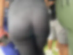 Sexy Mature Fit Thick Latin MILF Round Pear Bubble Butt