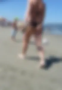 Thick bodied milf walking the beach in her black thong bikini praia especial