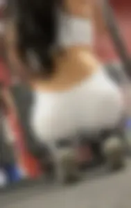 3 Milfs : 1 Natural and 2 BBL‘s