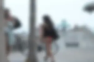 Candid Florida beach and bikini girls