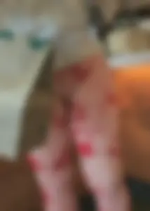 Good ol SB.  GILF with banging body