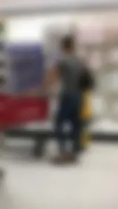 Tight Jeans Babe at the Supermarket Creepshot