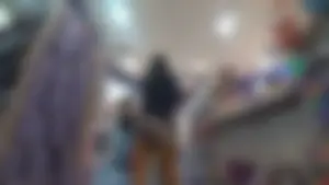 Not OC, big ass in tight gray shorts (VPL)