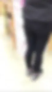 Asian wearing Lulu at the grocery store