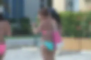 Sexy Florida beach bikini girls
