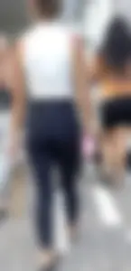 Super black Leggings at Mall