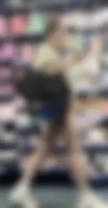 Stunning cheeked up gym girl shopping in blue shorts (OC)