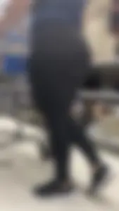 Amazing Big Booty Spaniard Milf In Tight Leggings💦