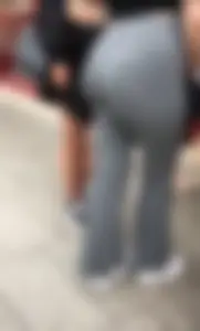 Bubble butt in flare pants