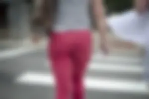 Thick blonde with a nice ass in pink leggings