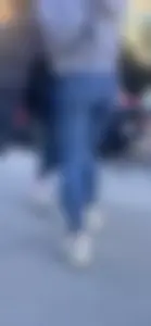 Some girls in leggings from yesterday (OC)