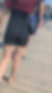 Very slim asian in black short legging. (VPL) OC