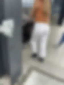 Jeans were all up in her